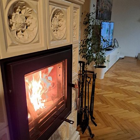 Large Apartment Between Split And Trogir Каштела Номер фото